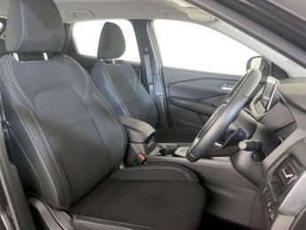 Nissan Qashqai 1.3 DIG-T MHEV Acenta Premium SUV 5dr Petrol Hybrid XTRON Euro 6