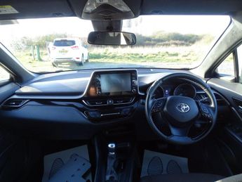 Toyota C-HR 1.8 VVT-h Icon CVT Euro 6 (s/s) 5dr