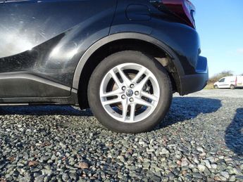 Toyota C-HR 1.8 VVT-h Icon CVT Euro 6 (s/s) 5dr