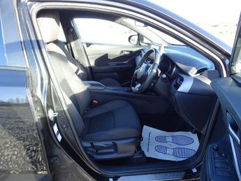 Toyota C-HR 1.8 VVT-h Icon CVT Euro 6 (s/s) 5dr