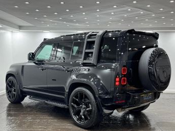 Land Rover Defender 110 2.0 P300 X-Dynamic SE Auto 4WD Euro 6 (s/s) 5dr