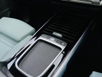 Mercedes-Benz EQB EQB 250+ 70.5kWh AMG Line (Premium Plus) Auto 5dr