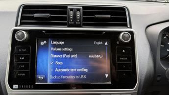 Toyota Land Cruiser 2.8D Invincible Auto 4WD Euro 6 5dr (7 Seat)