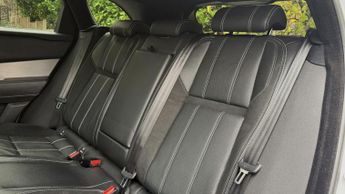 Land Rover Range Rover Velar 2.0 D240 R-Dynamic SE Auto 4WD Euro 6 (s/s) 5dr