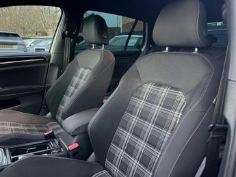 Volkswagen Golf 2.0 TDI BlueMotion Tech GTD DSG Euro 6 (s/s) 5dr