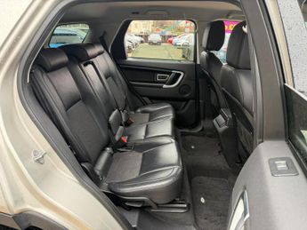 Land Rover Discovery Sport 2.0 TD4 SE Tech Auto 4WD Euro 6 (s/s) 5dr