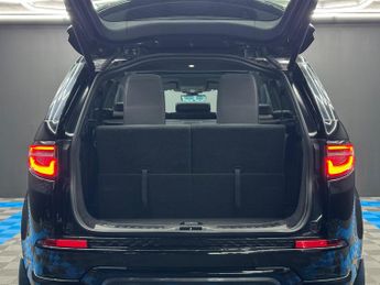 Land Rover Discovery Sport 2.0 D240 MHEV R-Dynamic HSE Auto 4WD Euro 6 (s/s) 5dr