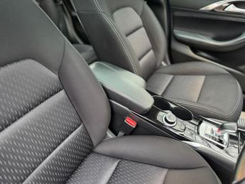 Infiniti Q30 2.2d Premium DCT AWD Euro 6 (s/s) 5dr