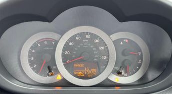 Toyota RAV4 2.2 D-4D XT5 SUV 5dr Diesel Manual 4WD (177 g/km, 134 bhp)