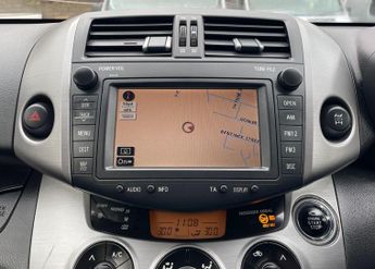 Toyota RAV4 2.2 D-4D XT5 SUV 5dr Diesel Manual 4WD (177 g/km, 134 bhp)