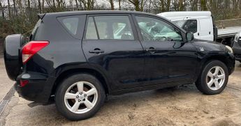 Toyota RAV4 2.2 D-4D XT5 SUV 5dr Diesel Manual 4WD (177 g/km, 134 bhp)