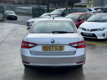 Skoda Superb 1.6 TDI S Euro 6 (s/s) 5dr