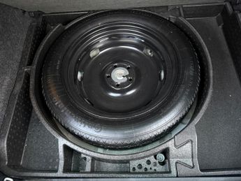 Volkswagen Tiguan 2.0 TDI BlueMotion Tech Match DSG 4WD Euro 5 (s/s) 5dr