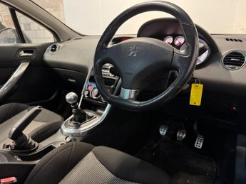 Peugeot 308 CC 1.6 HDi SE Convertible 2dr Diesel Manual Euro 5 (112 ps)