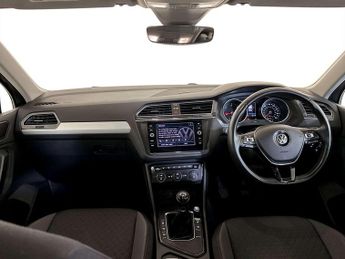 Volkswagen Tiguan 2.0 TDI Match SUV 5dr Diesel Manual Euro 6 (s/s) (150 ps)
