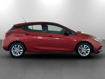 Vauxhall Astra 1.5 Turbo D SE Hatchback 5dr Diesel Manual Euro 6 (s/s) (105 ps)