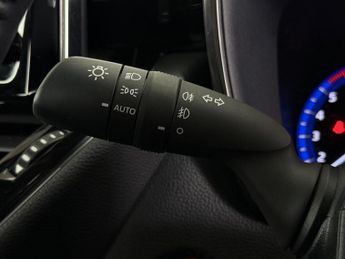 Toyota Corolla 1.8 VVT-h Icon CVT Euro 6 (s/s) 5dr