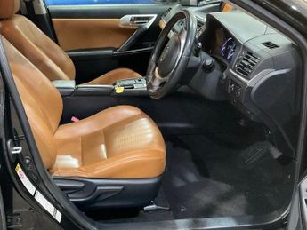 Lexus CT 1.8 200h Advance CVT Euro 5 (s/s) 5dr