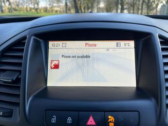 Vauxhall Insignia 2.0 CDTi SRi Nav Auto Euro 5 5dr