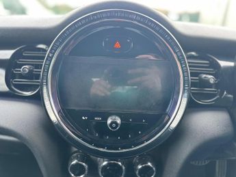 MINI Hatch 1.5 Cooper Sport Steptronic Euro 6 (s/s) 5dr