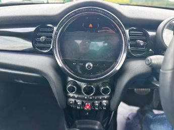 MINI Hatch 1.5 Cooper Sport Steptronic Euro 6 (s/s) 5dr