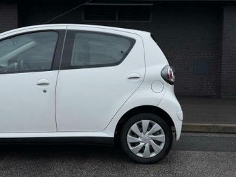 Toyota AYGO 1.0 VVT-i Ice MultiMode Euro 5 5dr