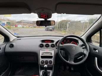 Peugeot 308 1.4 VTi Envy 5dr