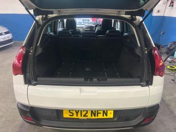 Peugeot 3008 2.0 h e-HDi EGC 4WD Euro 5 (s/s) 5dr