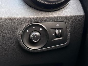 MG MG ZS 44.5kWh Excite Auto 5dr