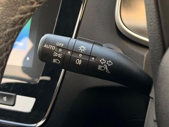 MG MG ZS 44.5kWh Excite Auto 5dr