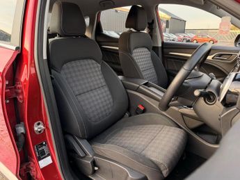 MG MG ZS 44.5kWh Excite Auto 5dr