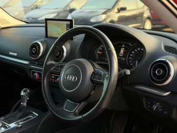 Audi A3 1.4 TFSI e-tron Sportback e-S Tronic Euro 6 5dr 8.8kWh