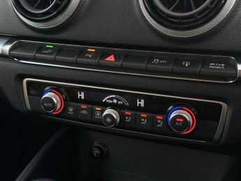 Audi A3 1.4 TFSI e-tron Sportback e-S Tronic Euro 6 5dr 8.8kWh