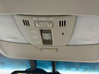 Nissan Murano 2.5 dCi Auto 4WD Euro 5 5dr