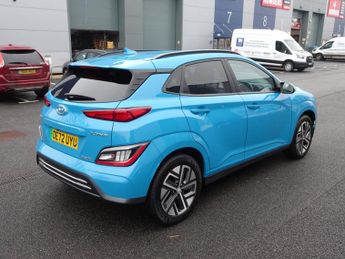 Hyundai KONA 64kWh Premium Auto 5dr (10.5kW Charger)