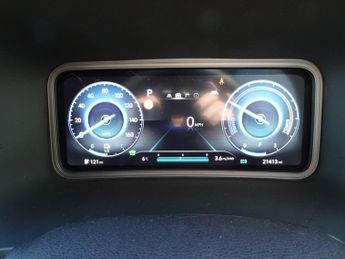 Hyundai KONA 64kWh Premium Auto 5dr (10.5kW Charger)