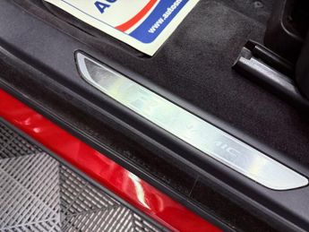 Jaguar E-PACE 2.0 D180 R-Dynamic SE Auto AWD Euro 6 (s/s) 5dr