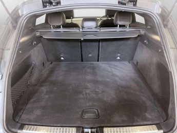 Mercedes-Benz EQC EQC 400 80kWh AMG Line (Premium Plus) SUV 5dr Electric Auto 4MAT