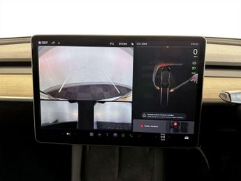 Tesla Model Y (Dual Motor) Long Range SUV 5dr Electric Auto 4WDE (384 bhp)