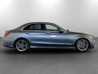 Mercedes-Benz C Class 2.0 C300d AMG Line (Premium) Saloon 4dr Diesel G-Tronic+ Euro 6 