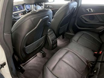 BMW 2 Series Gran Coupe 1.5 218i M Sport Saloon 4dr Petrol DCT Euro 6 (s/s) (136 ps)