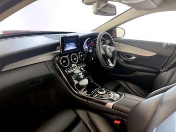 Mercedes-Benz C Class 2.0 C350e 6.4kWh Sport Saloon 4dr Petrol Plug-in Hybrid G-Tronic