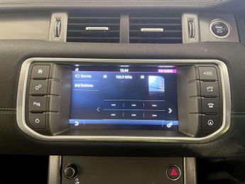 Land Rover Range Rover Evoque 2.0 TD4 Landmark SUV 5dr Diesel Manual 4WD Euro 6 (s/s) (180 ps)