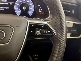 Audi A6 Saloon 2.0 TFSIe 50 S line Saloon 4dr Petrol Plug-in Hybrid S Tronic qu