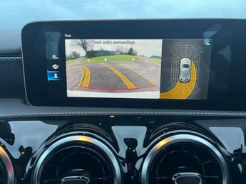 Mercedes-Benz A Class 1.5 A180d Sport (Executive) Hatchback 5dr Diesel 7G-DCT Euro 6 (