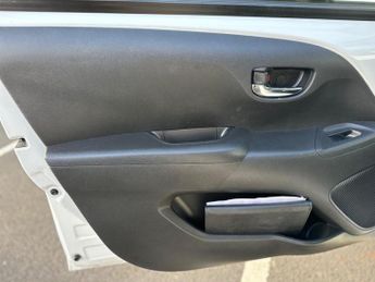 Toyota AYGO 1.0 VVT-i x-play x-shift Euro 6 5dr