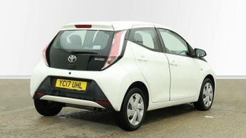 Toyota AYGO 1.0 VVT-i x-play x-shift Euro 6 5dr