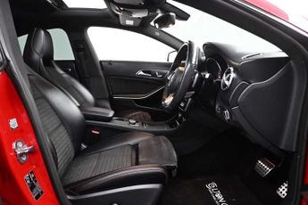 Mercedes-Benz CLA 2.1 CLA220d AMG Line Night Edition (Plus) Coupe 7G-DCT Euro 6 (s