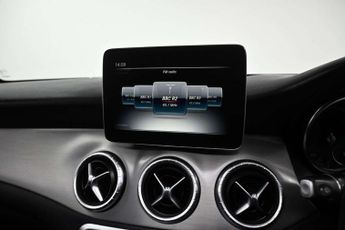 Mercedes-Benz CLA 2.1 CLA220d AMG Line Night Edition (Plus) Coupe 7G-DCT Euro 6 (s