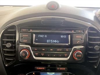 Nissan Juke 1.6 Acenta SUV 5dr Petrol XTRON Euro 6 (117 ps)